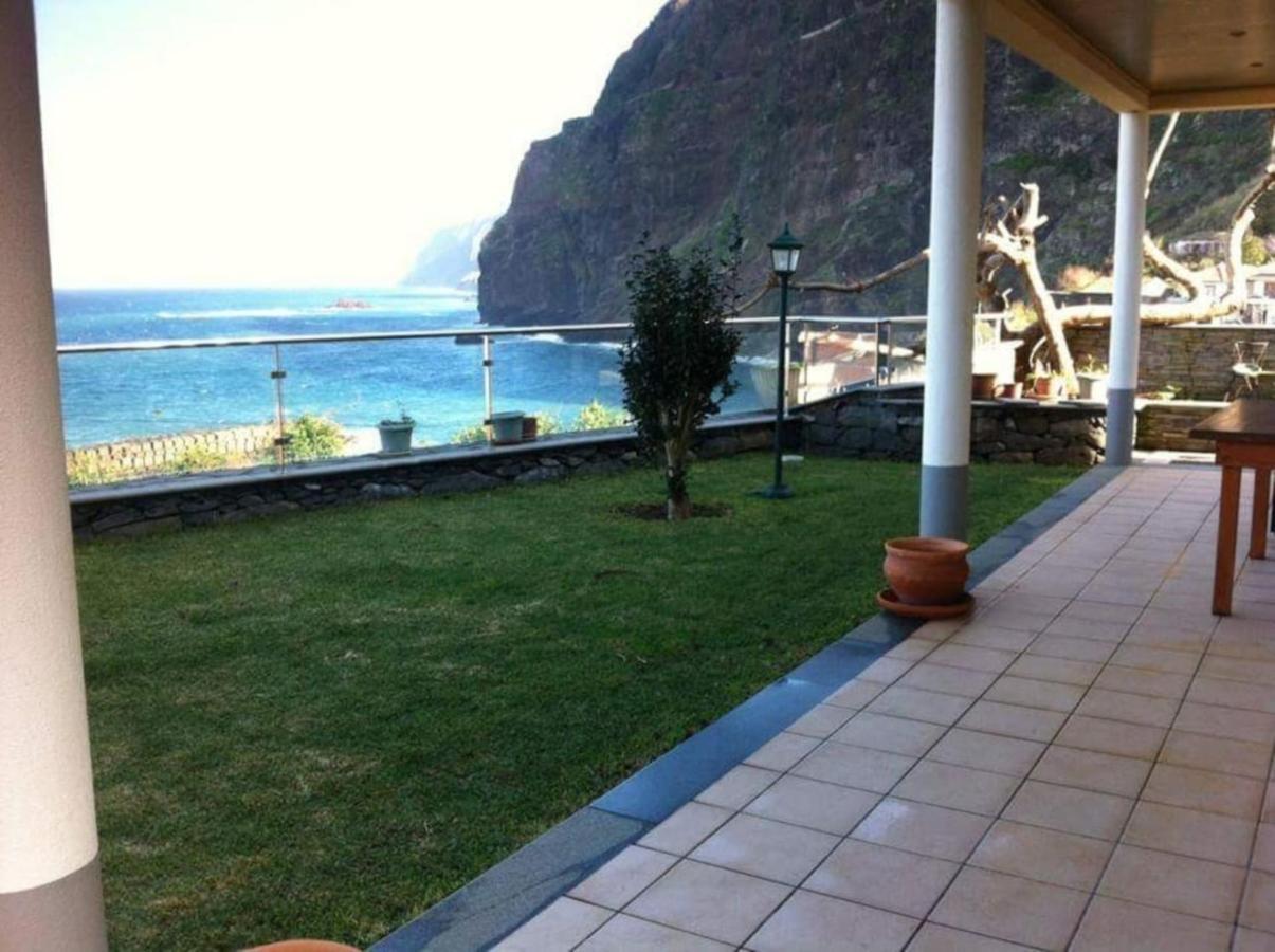 פונטה דלגדה Lovely Sea View 3-Bed House In P Delgada Madeira מראה חיצוני תמונה